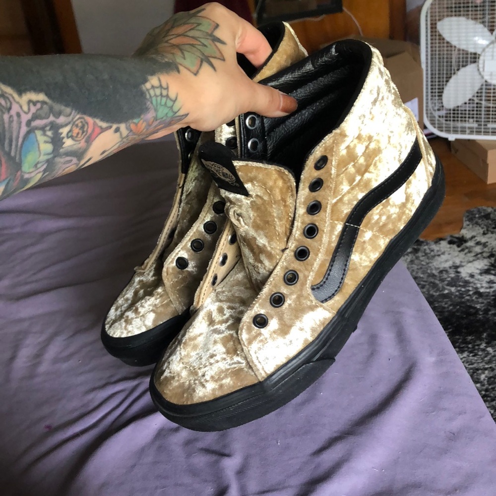 Vans skate high